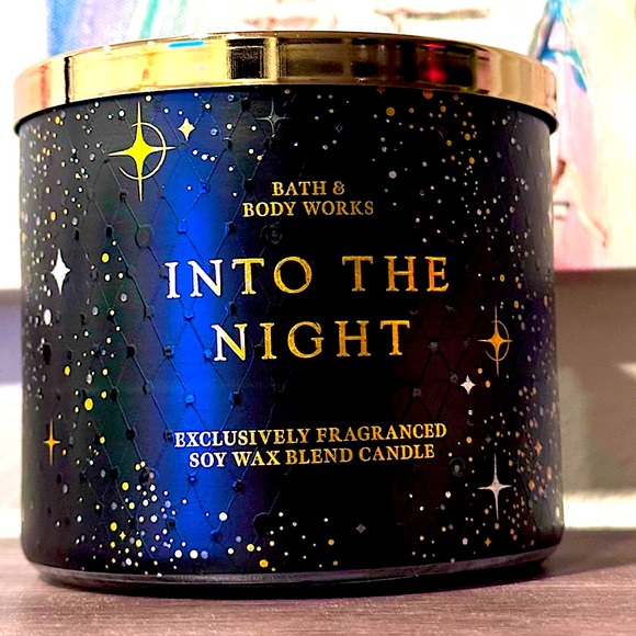 Bath & Body Works Into the Night 3 Wick Candle - Picture 1 of 3